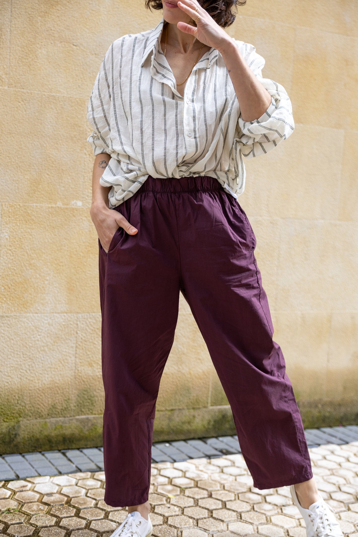 Pantalón algodón Petra vino